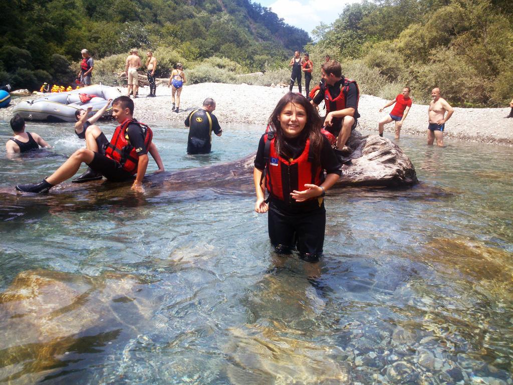Rafting Camp Tara Center Tri Vodenice Bastasi Екстериор снимка